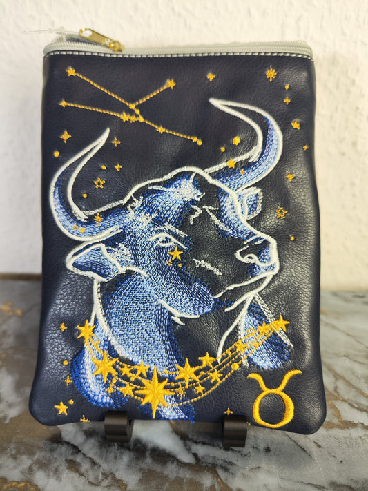Stier Sternzeichen - EBook-Reader-Tasche