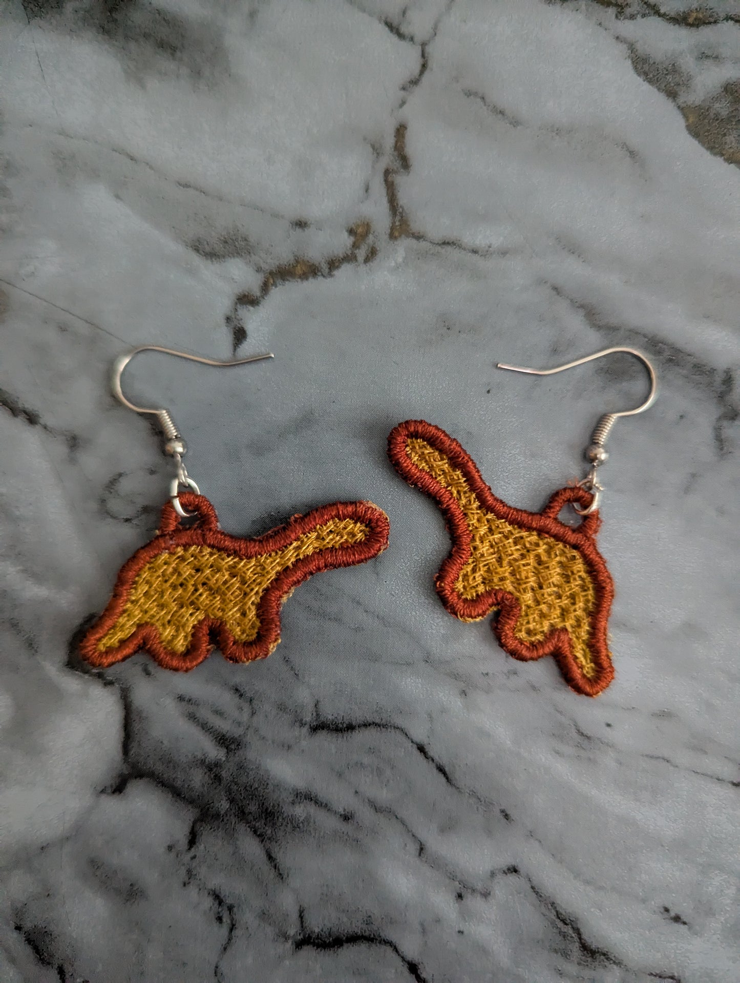 Dino-Nugget-Ohrhänger