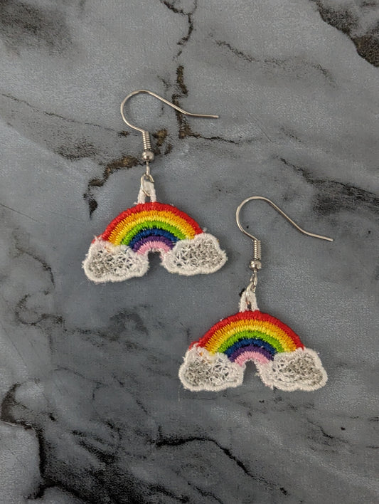 Regenbogen-Ohrhänger