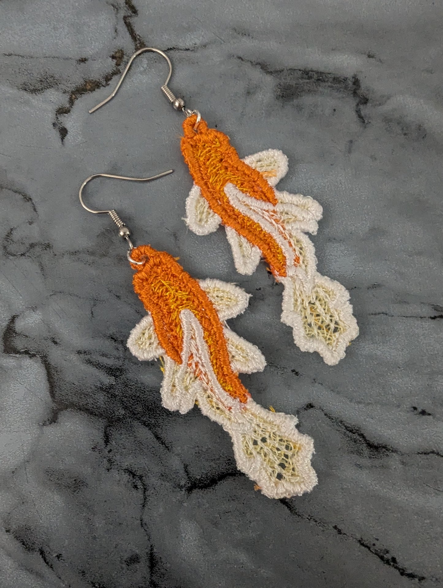 Koi-Ohrhänger